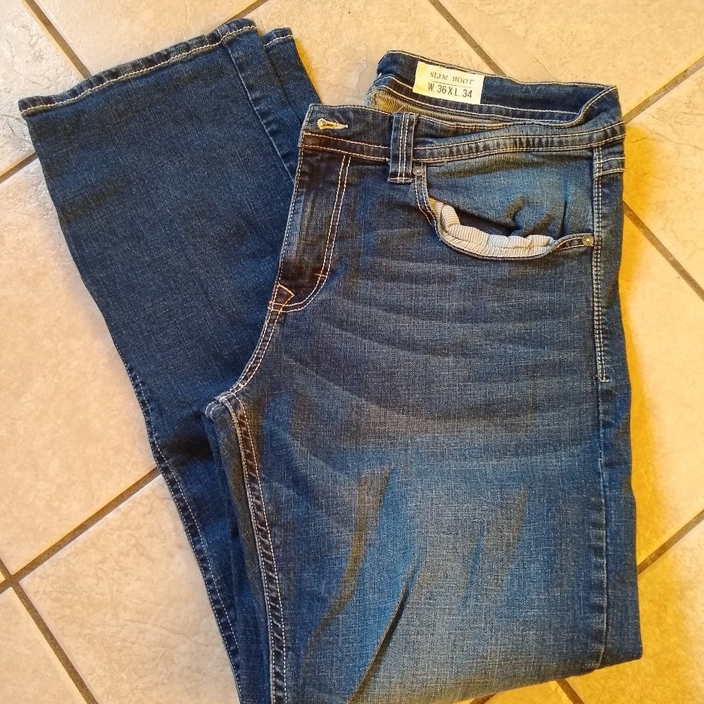 TK Axel Jeans With A Darker Wash. Men's 36x34. Sim Boot Style.